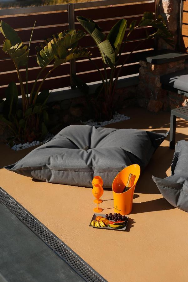 The Z Private Villa, Santorini Monolithos  Luaran gambar