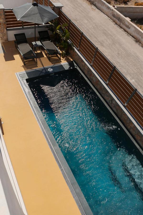 The Z Private Villa, Santorini Monolithos  Luaran gambar
