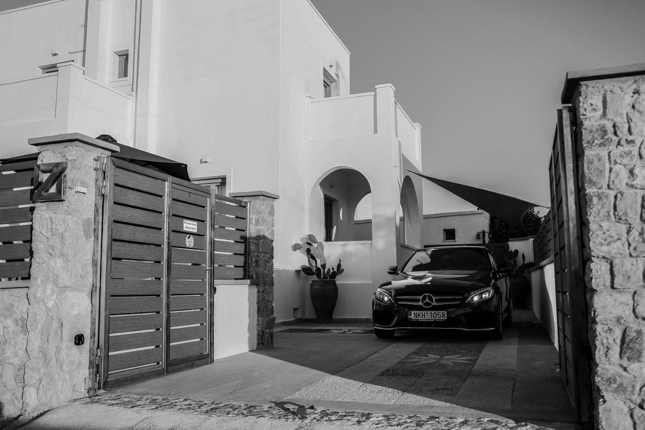 The Z Private Villa, Santorini Monolithos  Luaran gambar